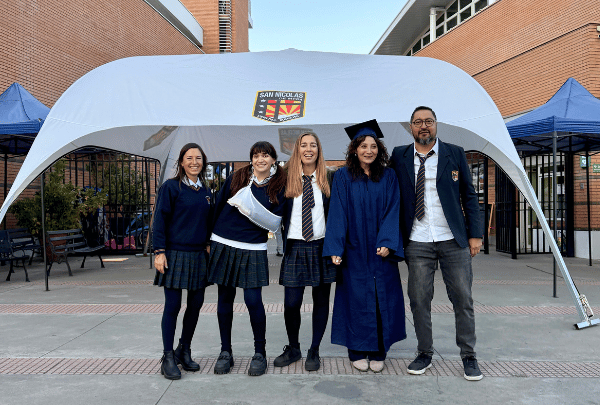 Celebraciones del día del estudiante en el San Nicolas de Myra, en las condes